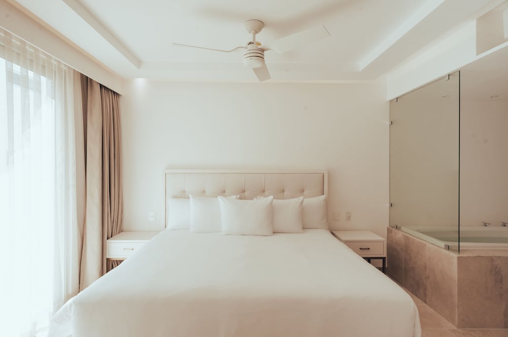 Antera Hotel & Residences — Rooms in Playa del Carmen, Quintana Roo