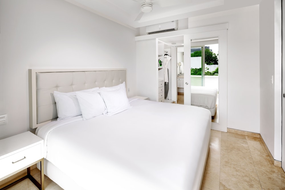 Antera Hotel & Residences — Rooms in Playa del Carmen, Quintana Roo
