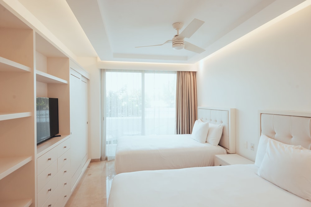 Antera Hotel & Residences — Rooms in Playa del Carmen, Quintana Roo
