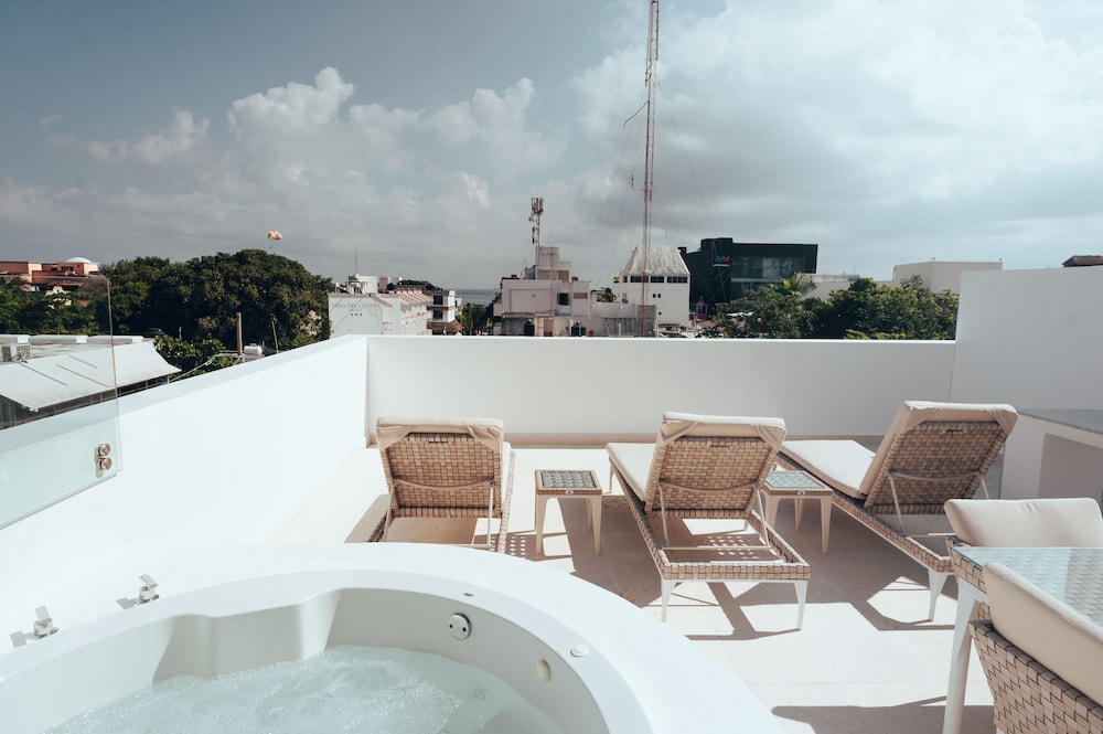 Antera Hotel & Residences — Facilities in Playa del Carmen, Quintana Roo