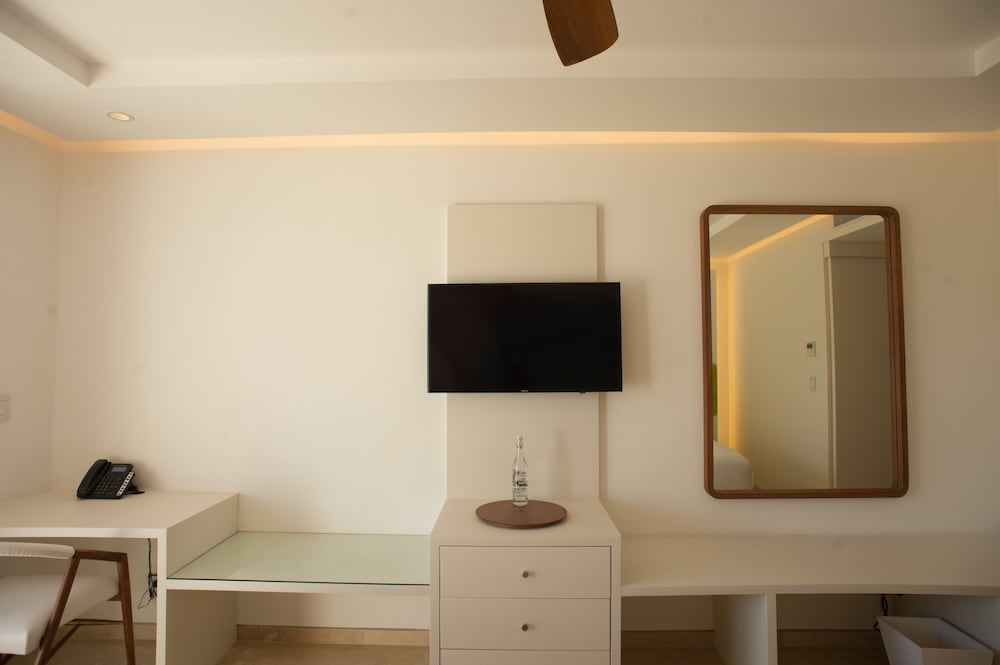 Antera Hotel & Residences — Rooms in Playa del Carmen, Quintana Roo