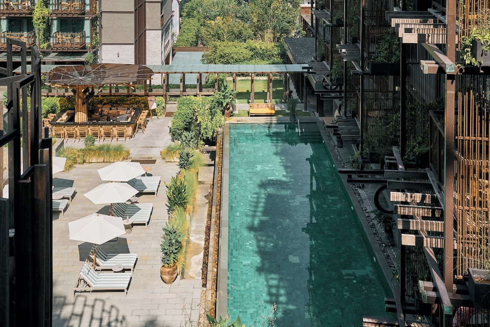 Dinso Resort & Villas Phuket, Vignette Collection by IHG — Swimming pool in Patong Beach, Phuket Province