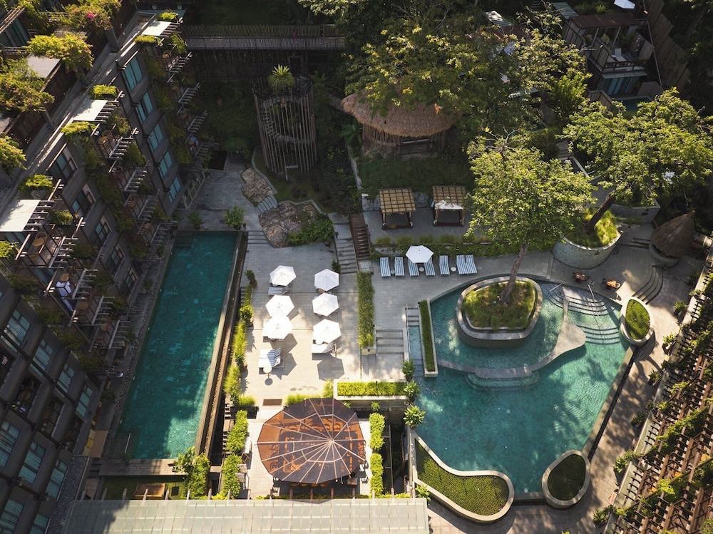 Dinso Resort & Villas Phuket, Vignette Collection by IHG — Swimming pool in Patong Beach, Phuket Province