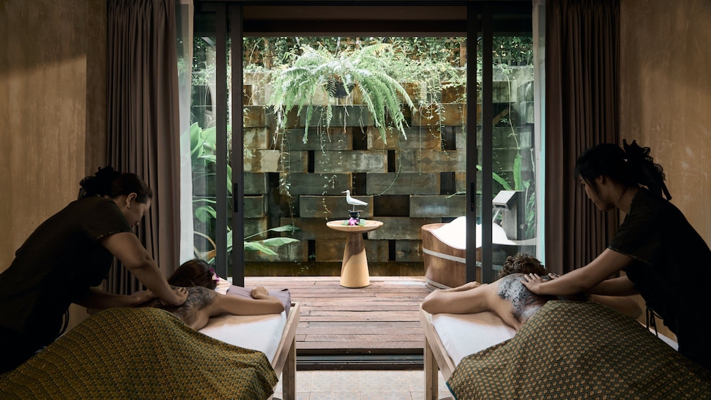 Dinso Resort & Villas Phuket, Vignette Collection by IHG — Spa in Patong Beach, Phuket Province