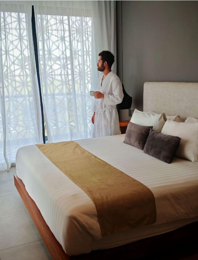 IT Boutique Hotel & Restaurant — Rooms in Playa del Carmen, Quintana Roo