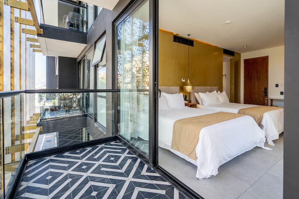 IT Boutique Hotel & Restaurant — Rooms in Playa del Carmen, Quintana Roo