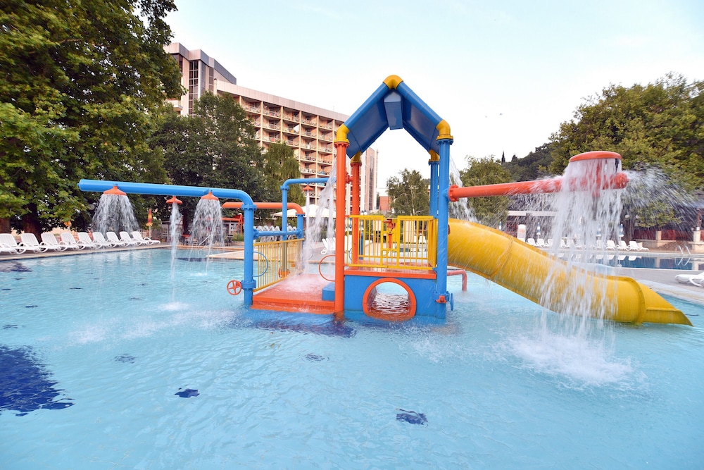Hotel Kaliakra Beach - Ultra All Inclusive — Attractions for children in Albena, Dobrich