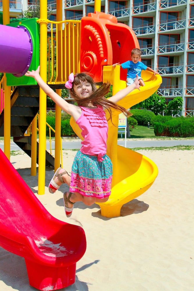 Hotel Kaliakra Beach - Ultra All Inclusive — Attractions for children in Albena, Dobrich