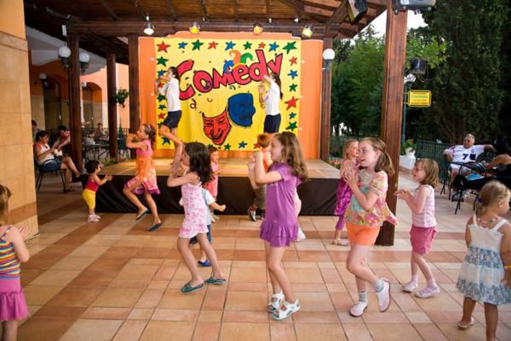 Hrizantema- All Inclusive Hotel — On-site activities in Sunny Beach, Burgas Region