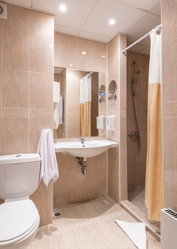 Hrizantema- All Inclusive Hotel — Rooms in Sunny Beach, Burgas Region