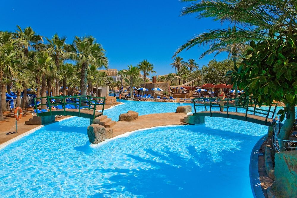 Playalinda Hotel image