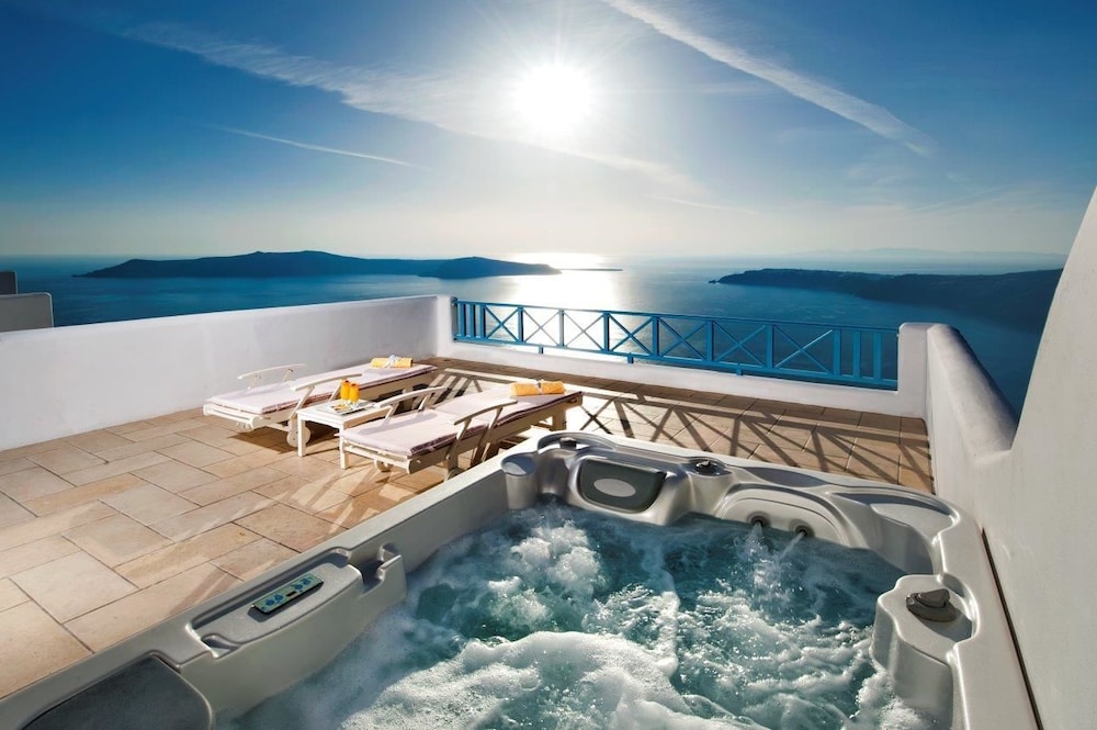 Absolute Bliss — Spa in Imerovigli, South Aegean
