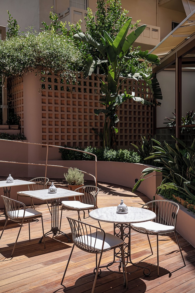 Civitel Akali Hotel — Restaurant & bars in Chania