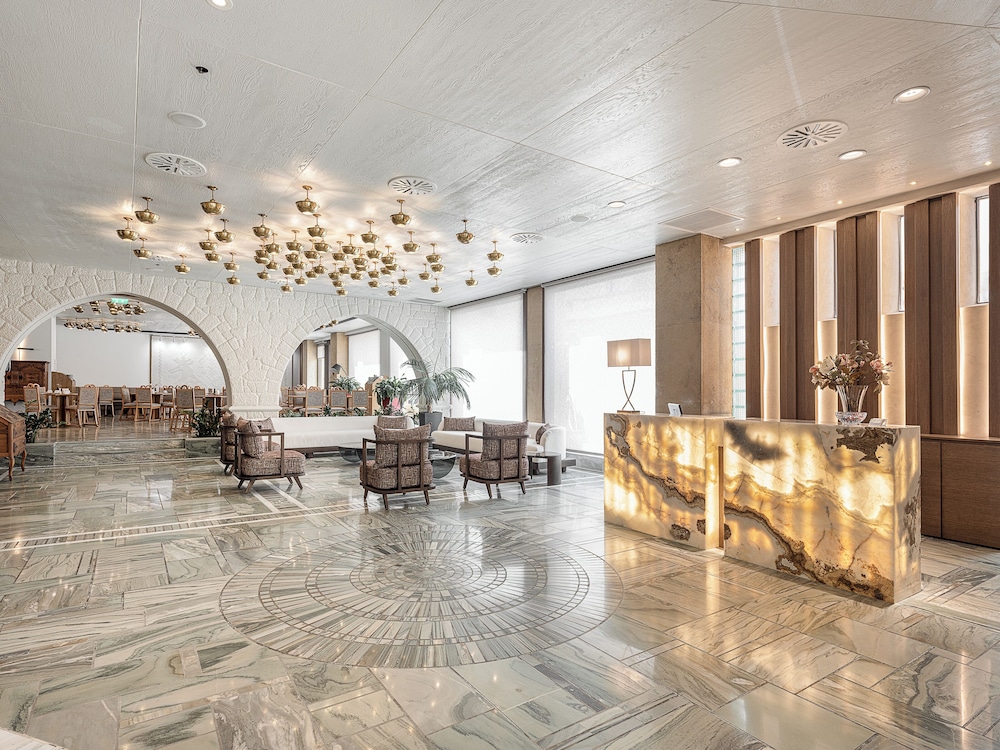 Civitel Akali Hotel — Restaurant & bars in Chania