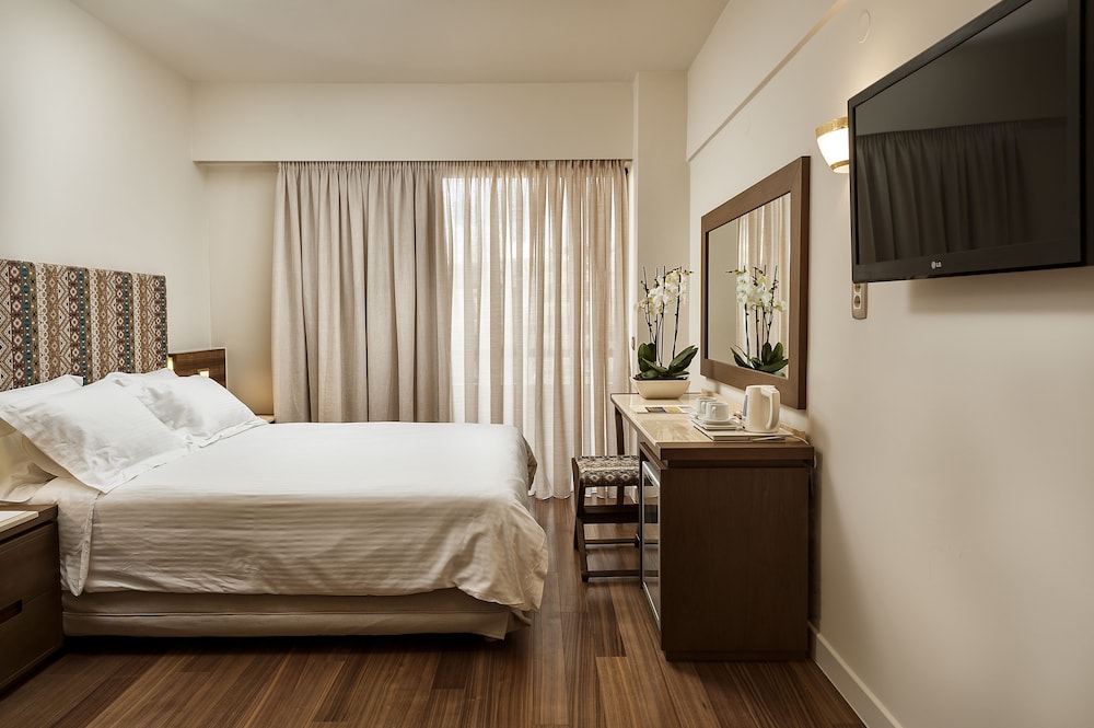 Civitel Akali Hotel — Hotel rooms in Chania