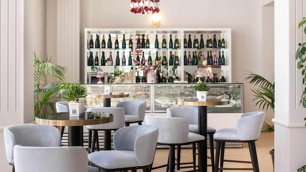 Amadria Park Beach Hotel Niko — Restaurant & bars in Šibenik, Šibenik-Knin