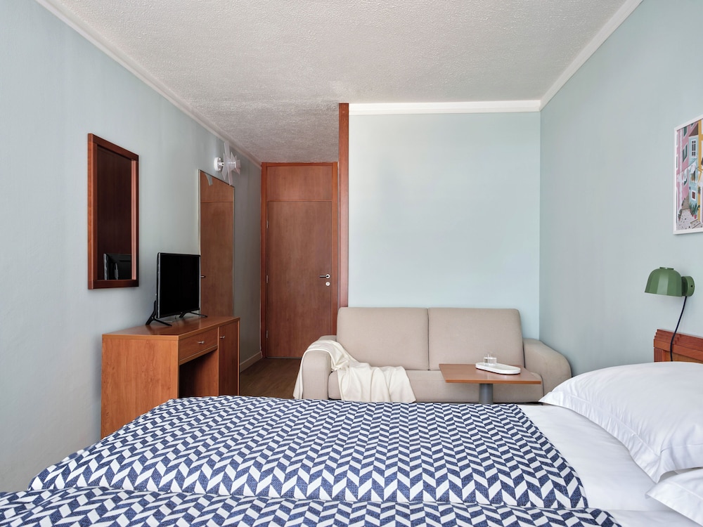 Amadria Park Beach Hotel Niko — Hotel rooms in Šibenik, Šibenik-Knin