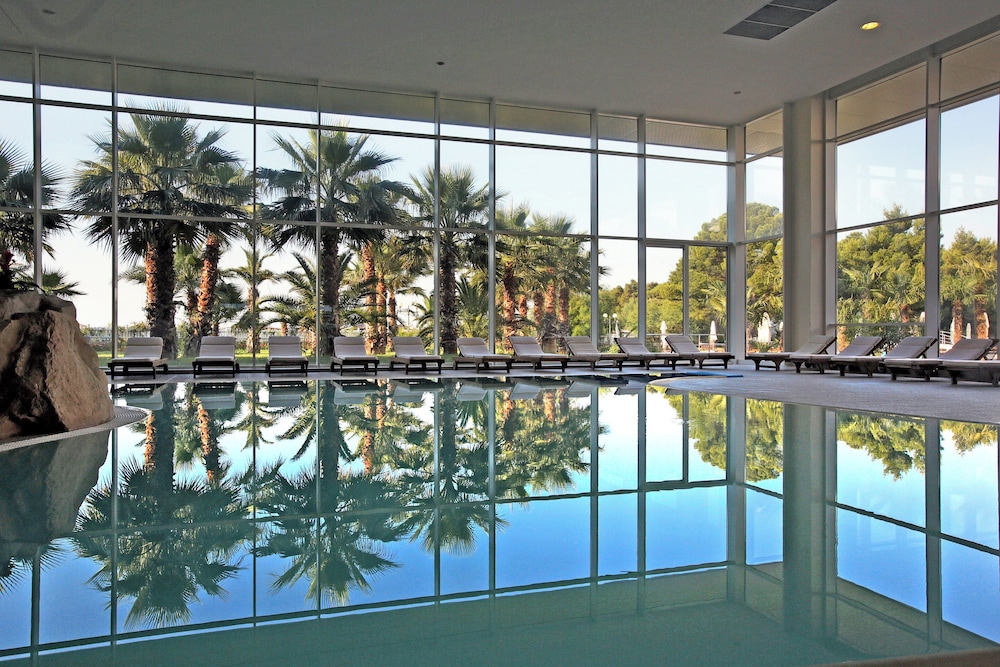 Amadria Park Beach Hotel Niko — Swimming pool in Šibenik, Šibenik-Knin