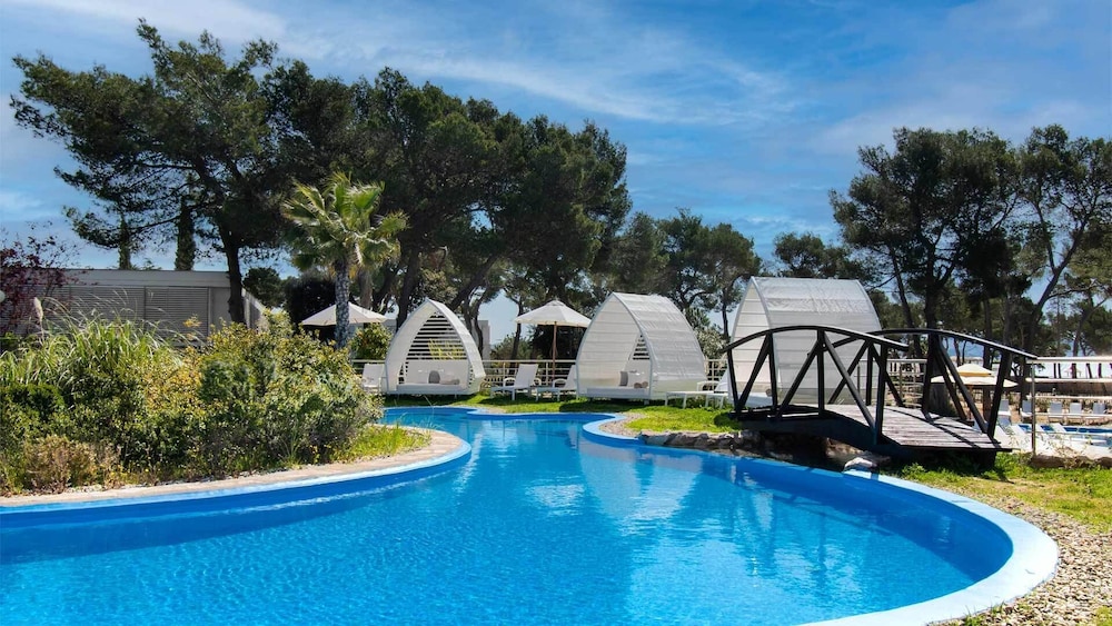 Amadria Park Beach Hotel Niko — Swimming pool in Šibenik, Šibenik-Knin