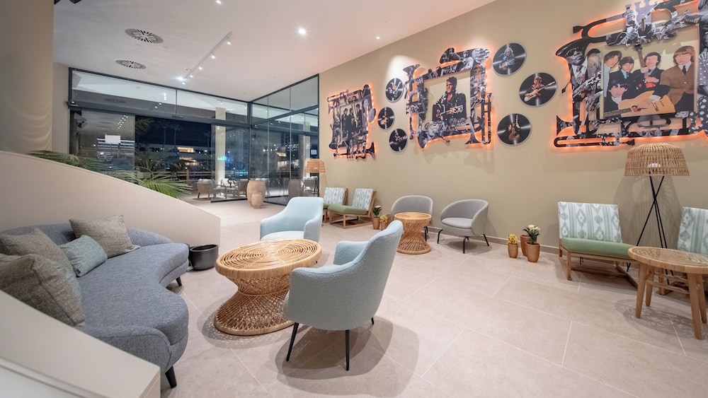 HD Lobos Natura Fuerteventura — Hotel building in Corralejo, Canary Islands