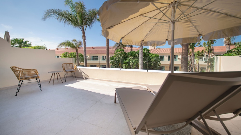 HD Lobos Natura Fuerteventura — Hotel building in Corralejo, Canary Islands
