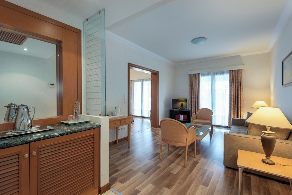 Annabelle Beach Resort - All Inclusive — Hotel rooms in Hersonissos