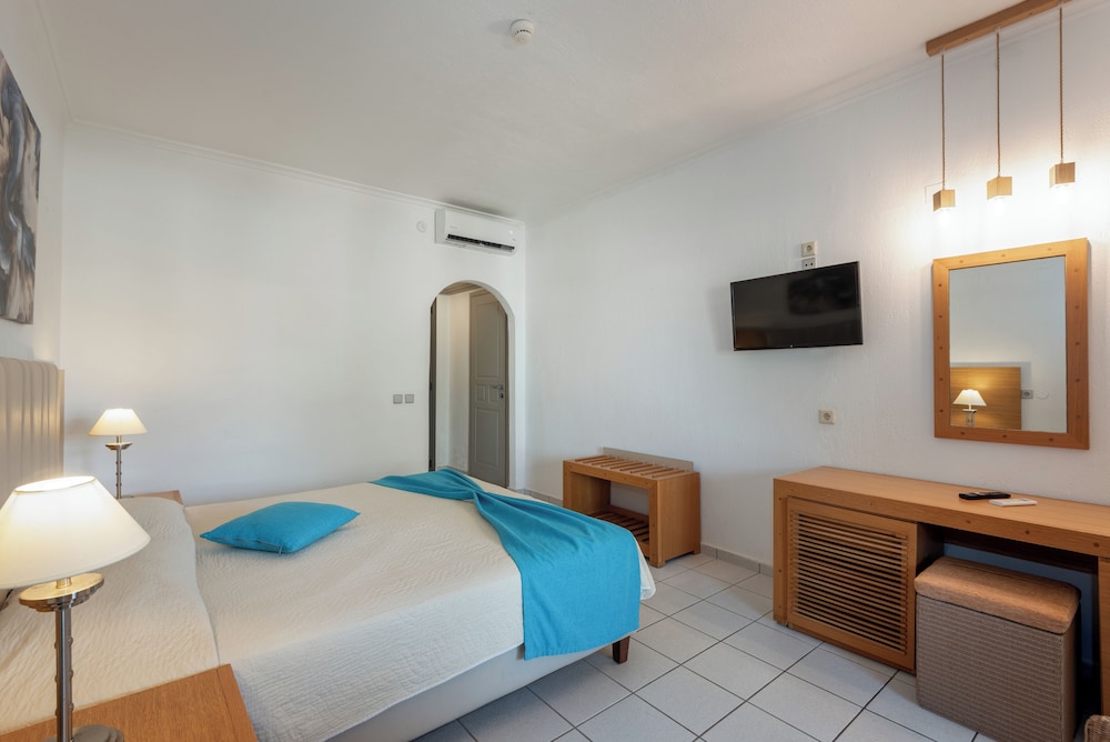 Annabelle Beach Resort - All Inclusive — Hotel rooms in Hersonissos