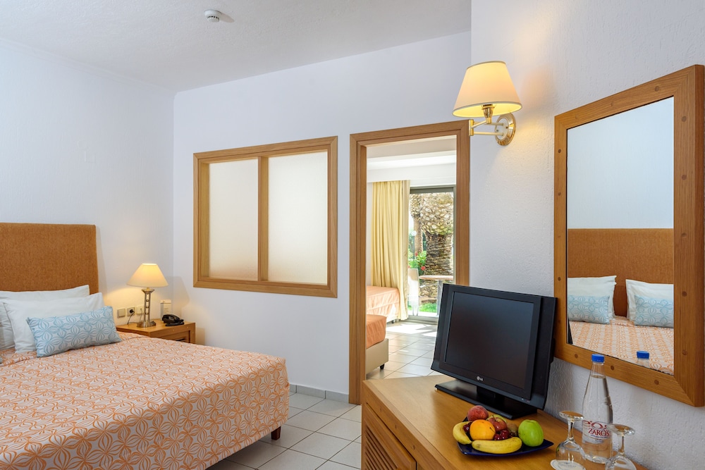 Annabelle Beach Resort - All Inclusive — Hotel rooms in Hersonissos