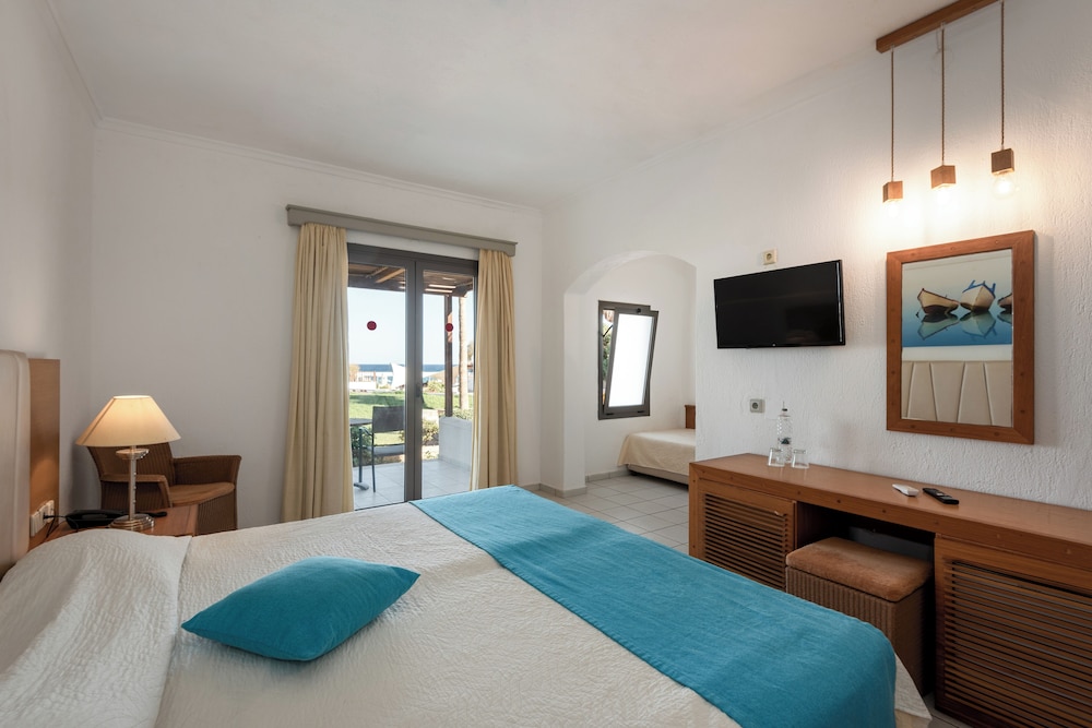 Annabelle Beach Resort - All Inclusive — Hotel rooms in Hersonissos