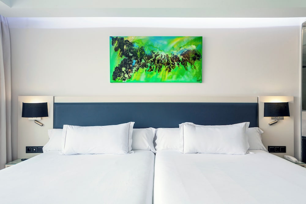 Playasol Hotel — Hotel rooms in Roquetas de Mar, Andalusia
