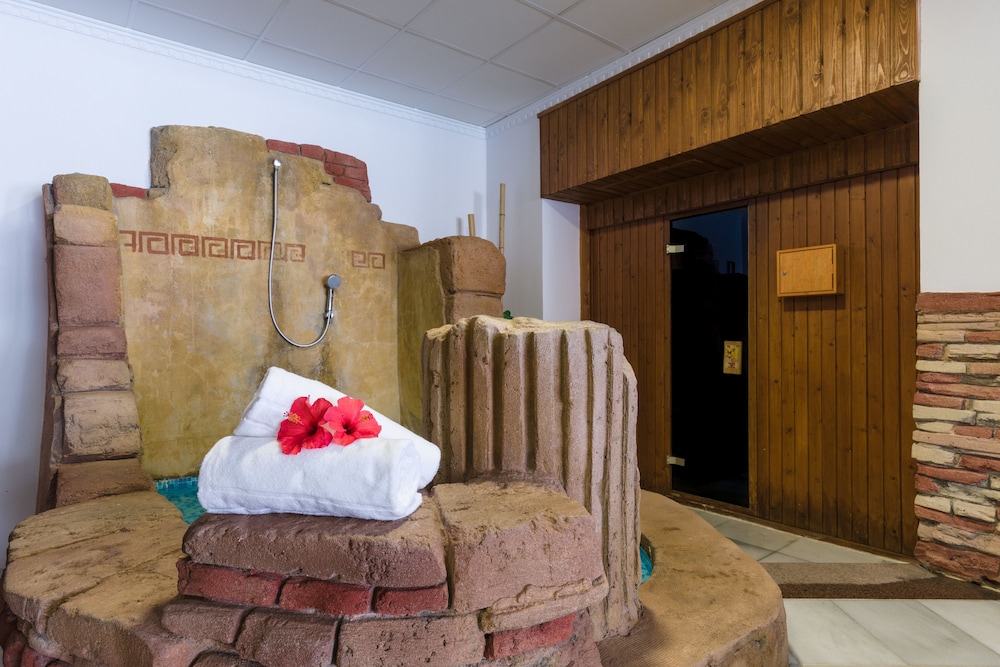Playasol Hotel — Hotel rooms in Roquetas de Mar, Andalusia