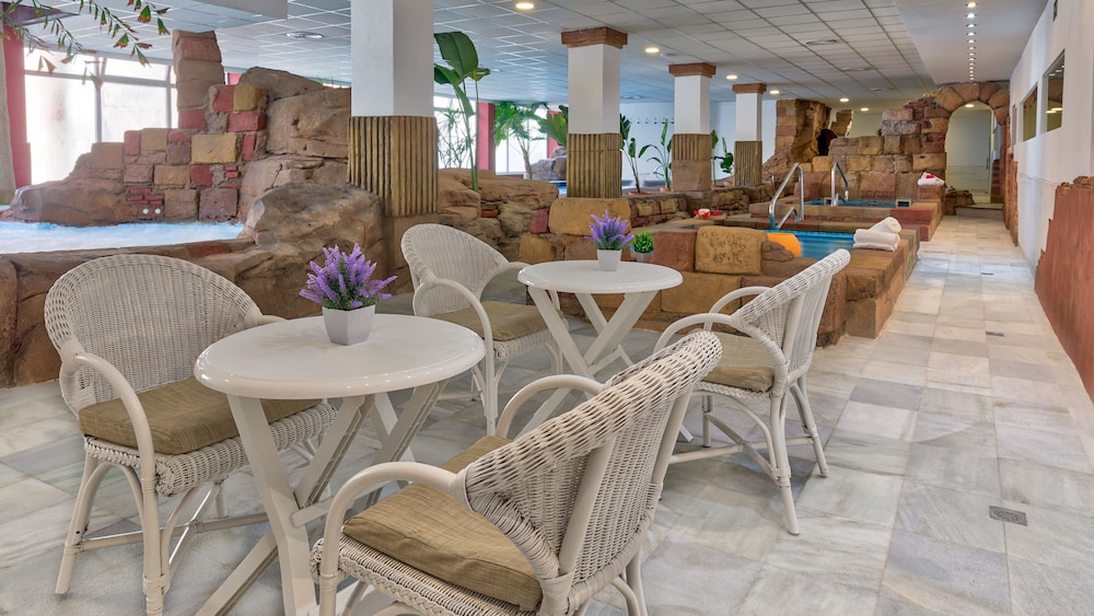 Playasol Hotel — Hotel building in Roquetas de Mar, Andalusia