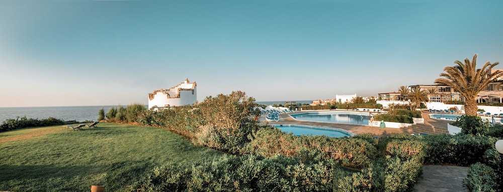 Canvas by Mitsis Cretan Village — Swimming pool in Hersonissos