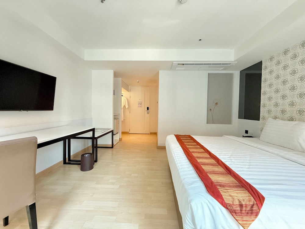 Le D'Tel Bangkok — Hotel rooms in Bangkok, Bangkok