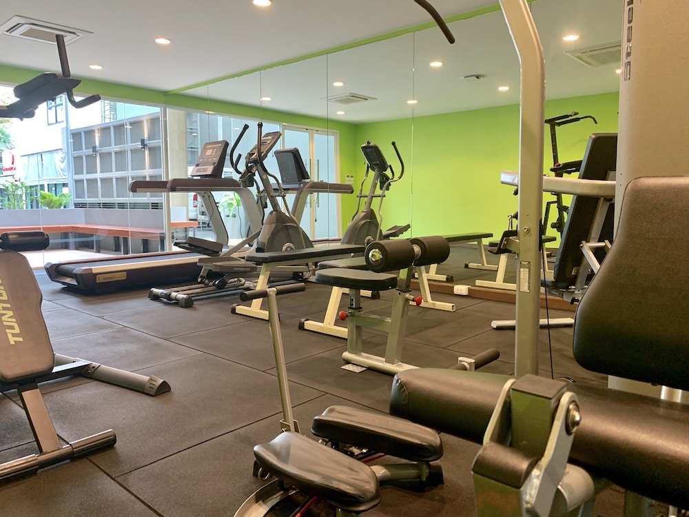 Le D'Tel Bangkok — Sports & recreation in Bangkok, Bangkok