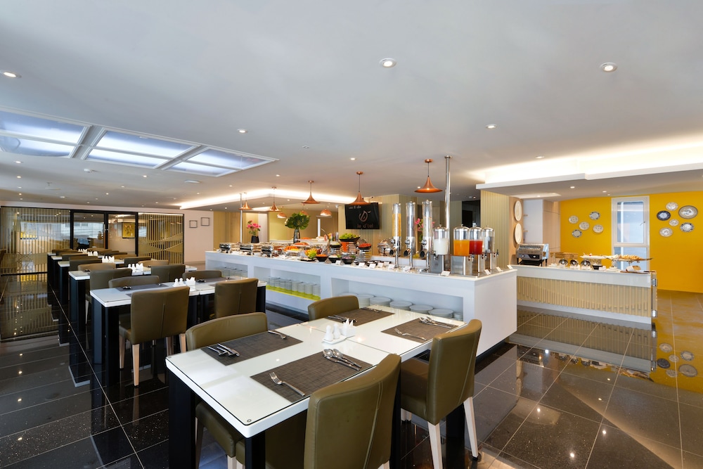 Le D'Tel Bangkok — Restaurant & bars in Bangkok, Bangkok