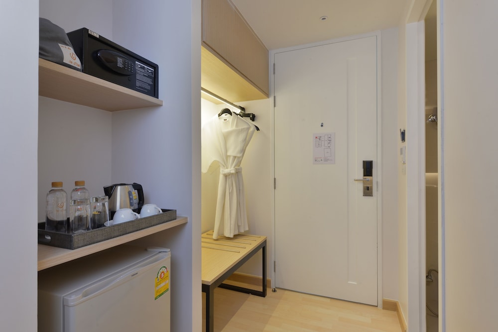 Le D'Tel Bangkok — Hotel rooms in Bangkok, Bangkok