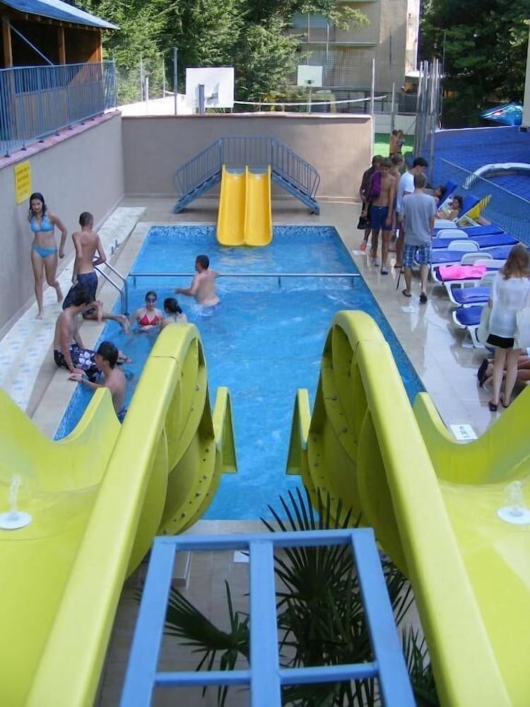 Regina Hotel — Swimming pool in Golden Sands, Varna Region