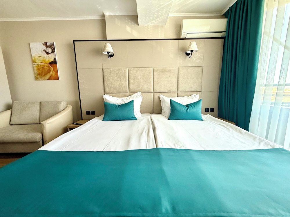 Regina Hotel — Hotel rooms in Golden Sands, Varna Region