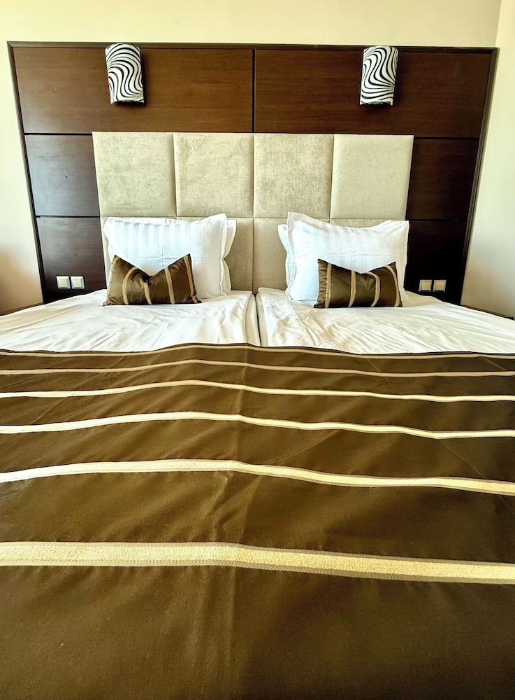 Regina Hotel — Hotel rooms in Golden Sands, Varna Region