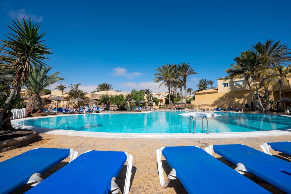 Hotel Royal Suite — Swimming pool in Costa Calma, Canary Islands