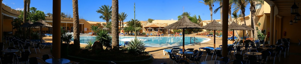 Hotel Royal Suite — Swimming pool in Costa Calma, Canary Islands