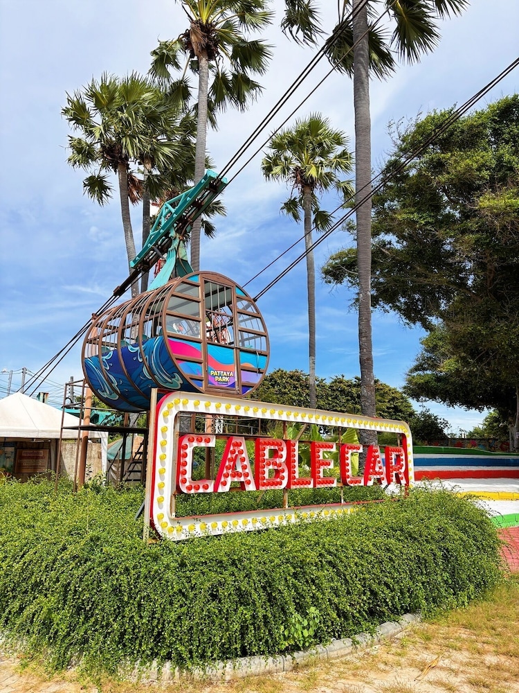 Pattaya Park Beach Resort — Attractions in the area in Pattaya, Chonburi