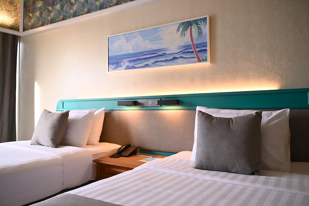 Pattaya Park Beach Resort — Hotel rooms in Pattaya, Chonburi