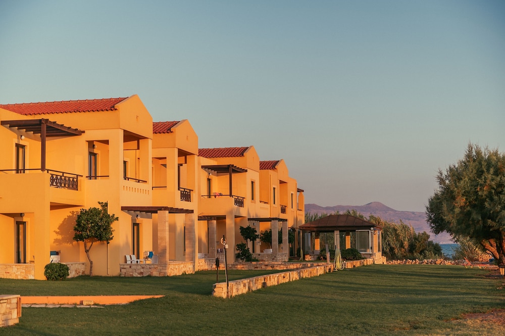 Silver Beach Hotel — Outdoor in Platanias