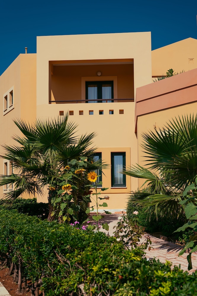 Silver Beach Hotel — Outdoor in Platanias