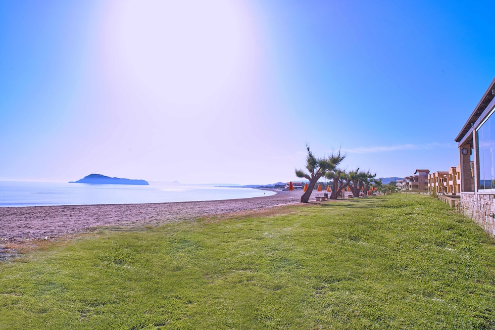 Silver Beach Hotel — Outdoor in Platanias