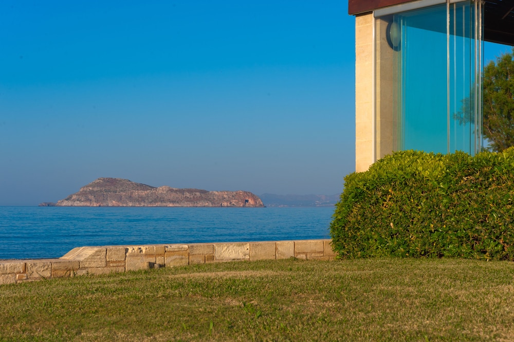 Silver Beach Hotel — Outdoor in Platanias
