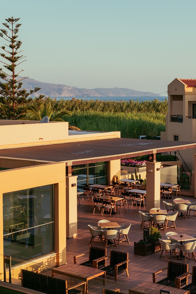Silver Beach Hotel — Outdoor in Platanias