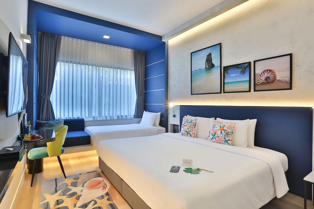 Hotel Clover Patong Phuket — Hotel rooms in Patong Beach, Phuket Province